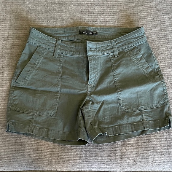 Prana Pants - Prana Olive Green Utility Shorts